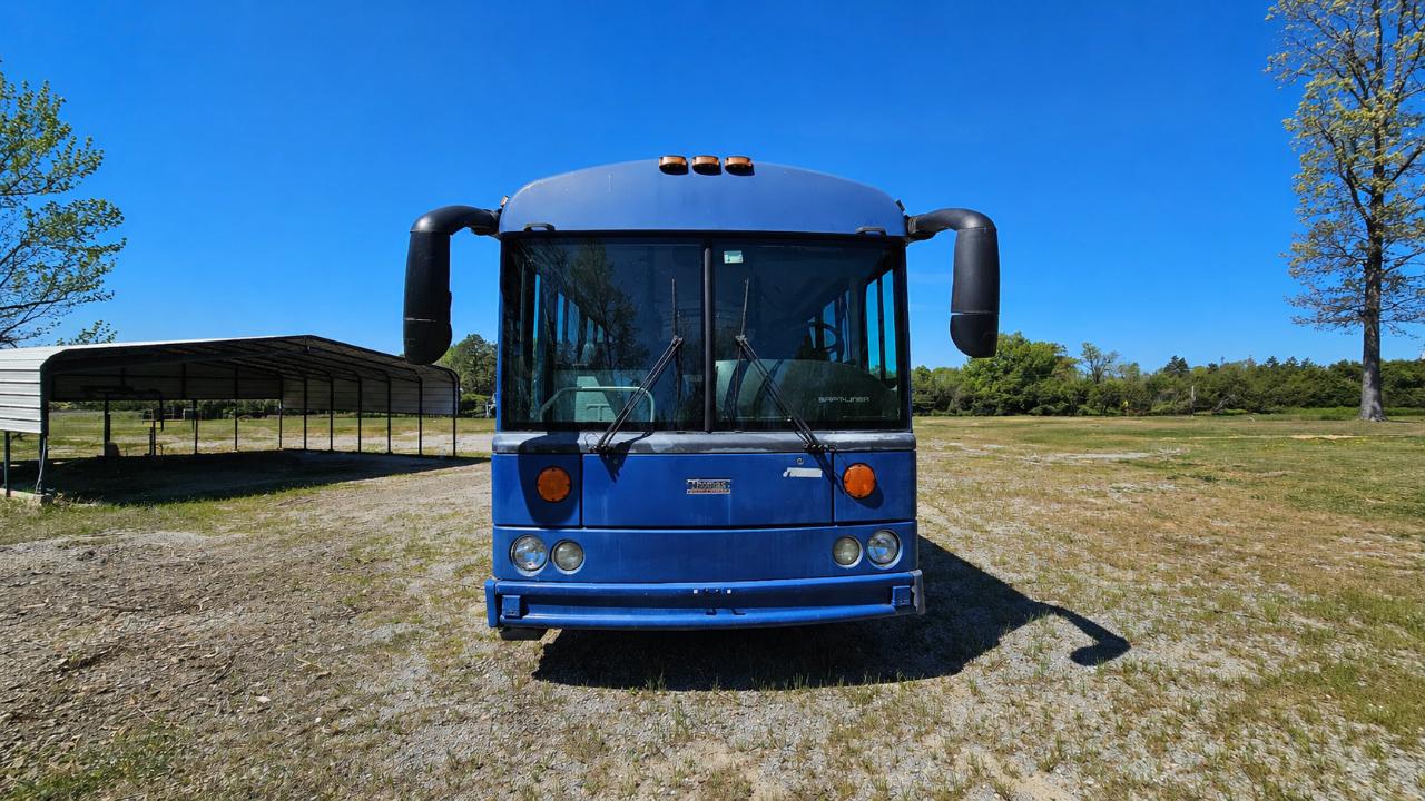 Thomas Bus  2003