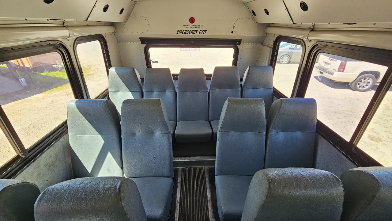 Thomas Bus  2003