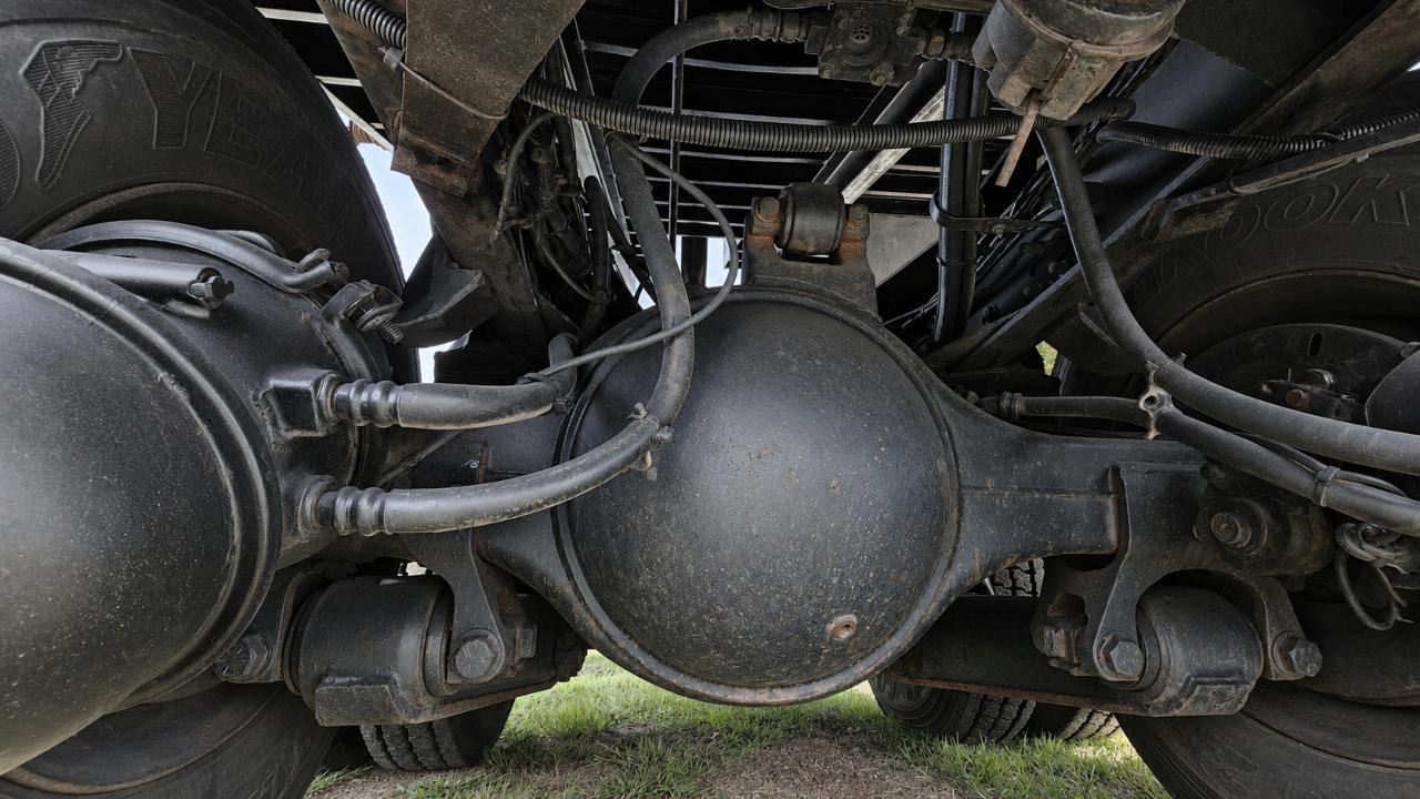International 7400  2007