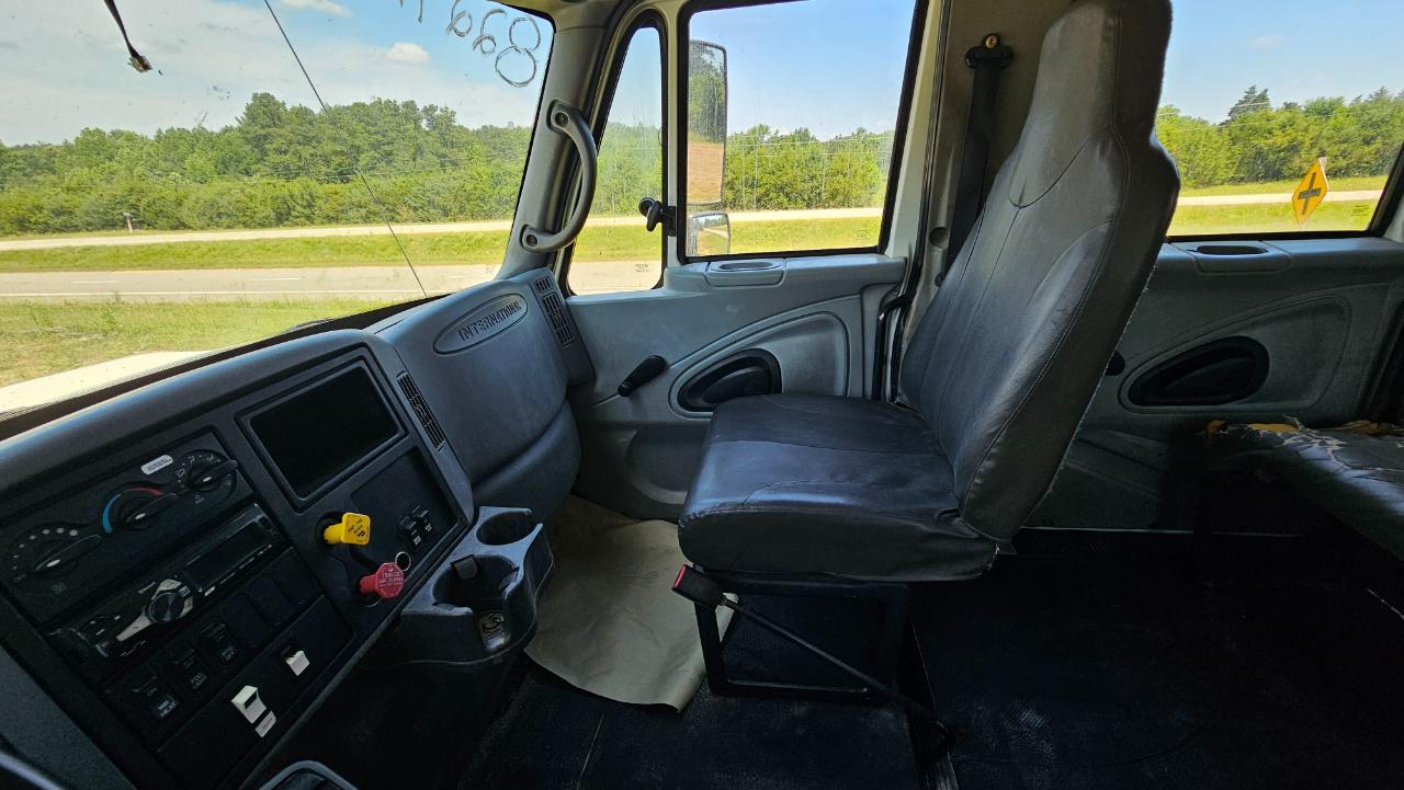 International 4300  2007