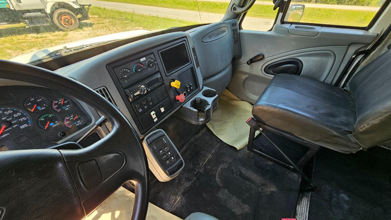 International 4300  2007