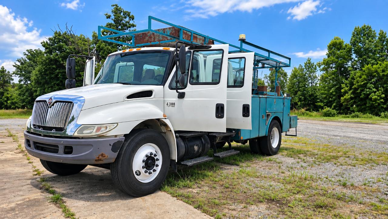 International 4300  2007