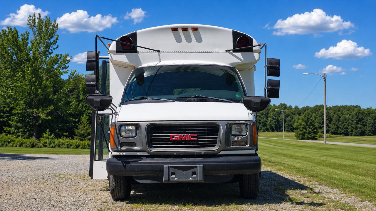 GMC Savana  2002