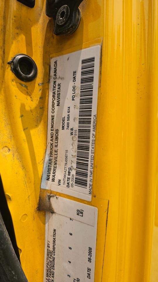 International 7400  2009