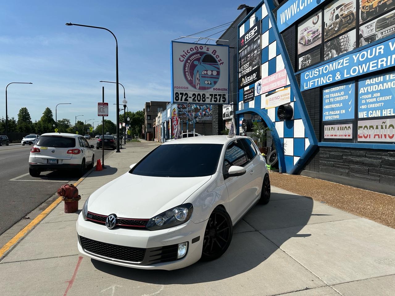 Volkswagen GTI 2-door 2012