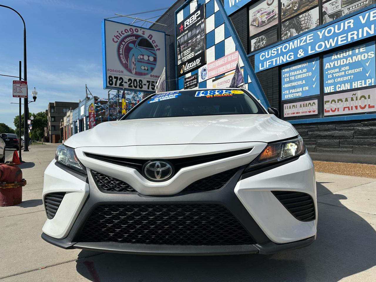 Toyota Camry XLE 2019