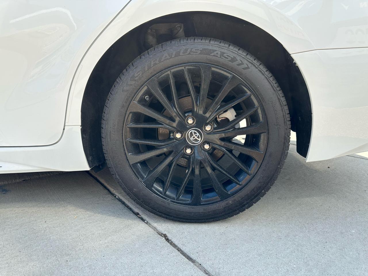 Toyota Camry XLE 2019