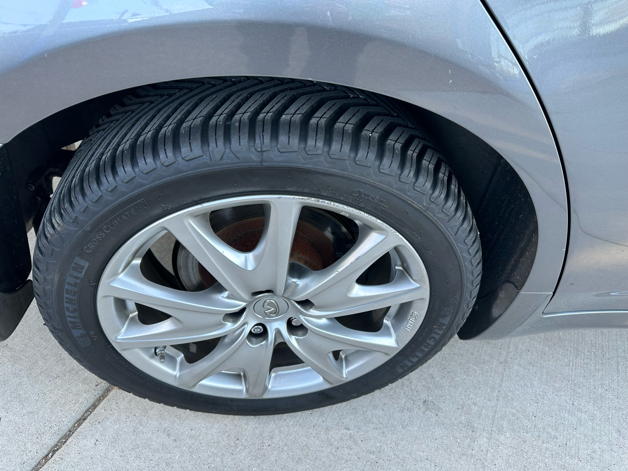 Infiniti G Sedan G37x AWD 2011