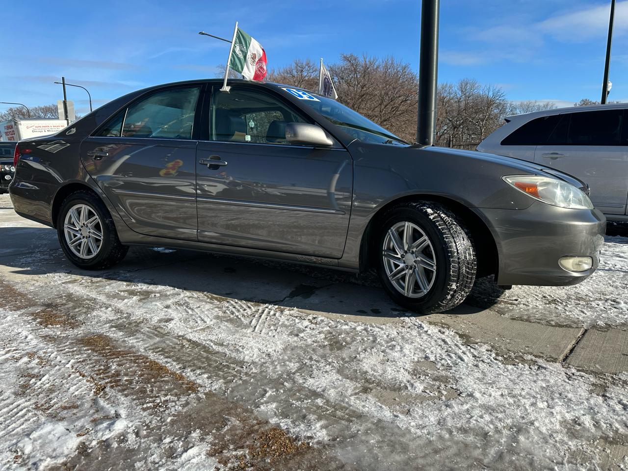 Toyota Camry LE V6 2003