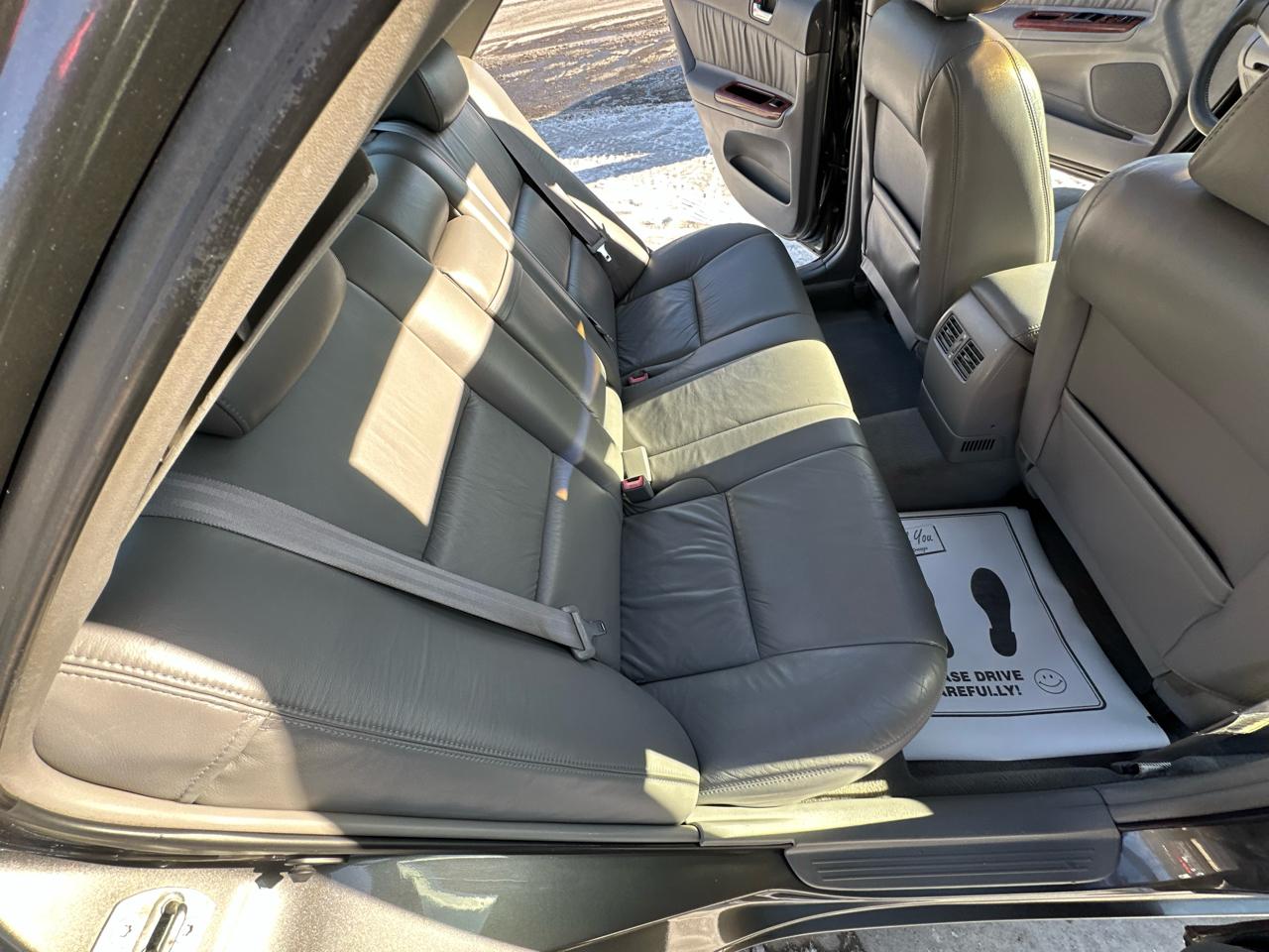 Toyota Camry LE V6 2003