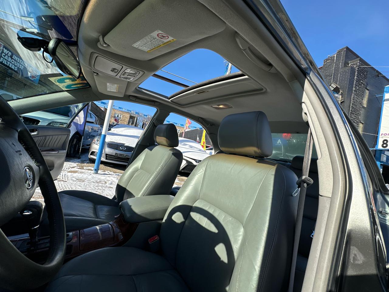 Toyota Camry LE V6 2003