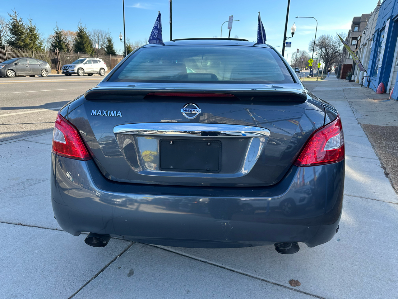 Nissan Maxima S 2009