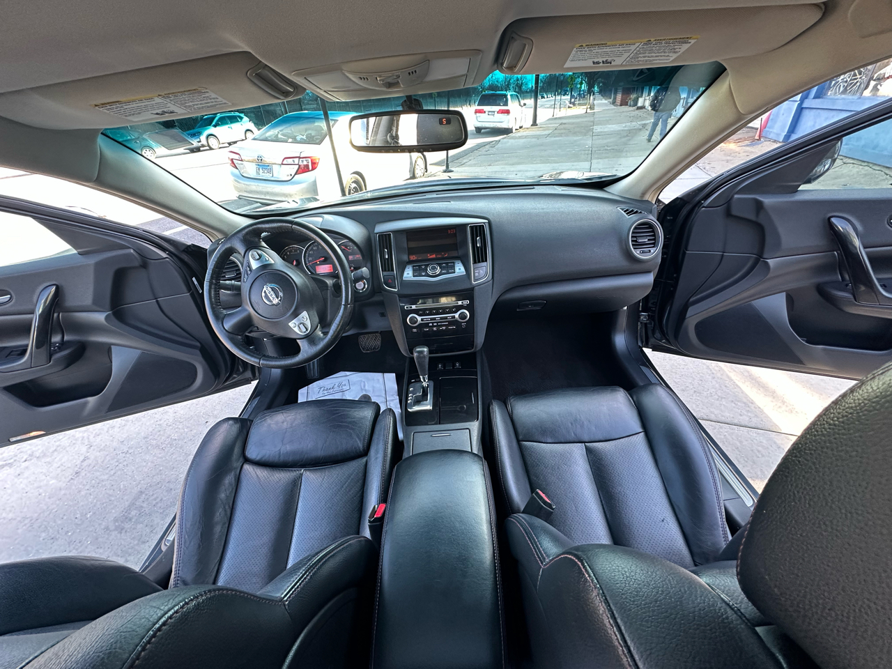 Nissan Maxima S 2009