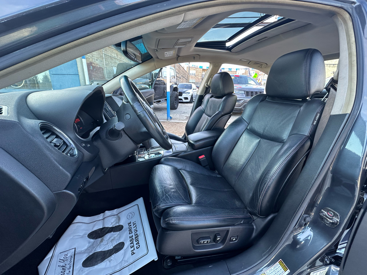 Nissan Maxima S 2009