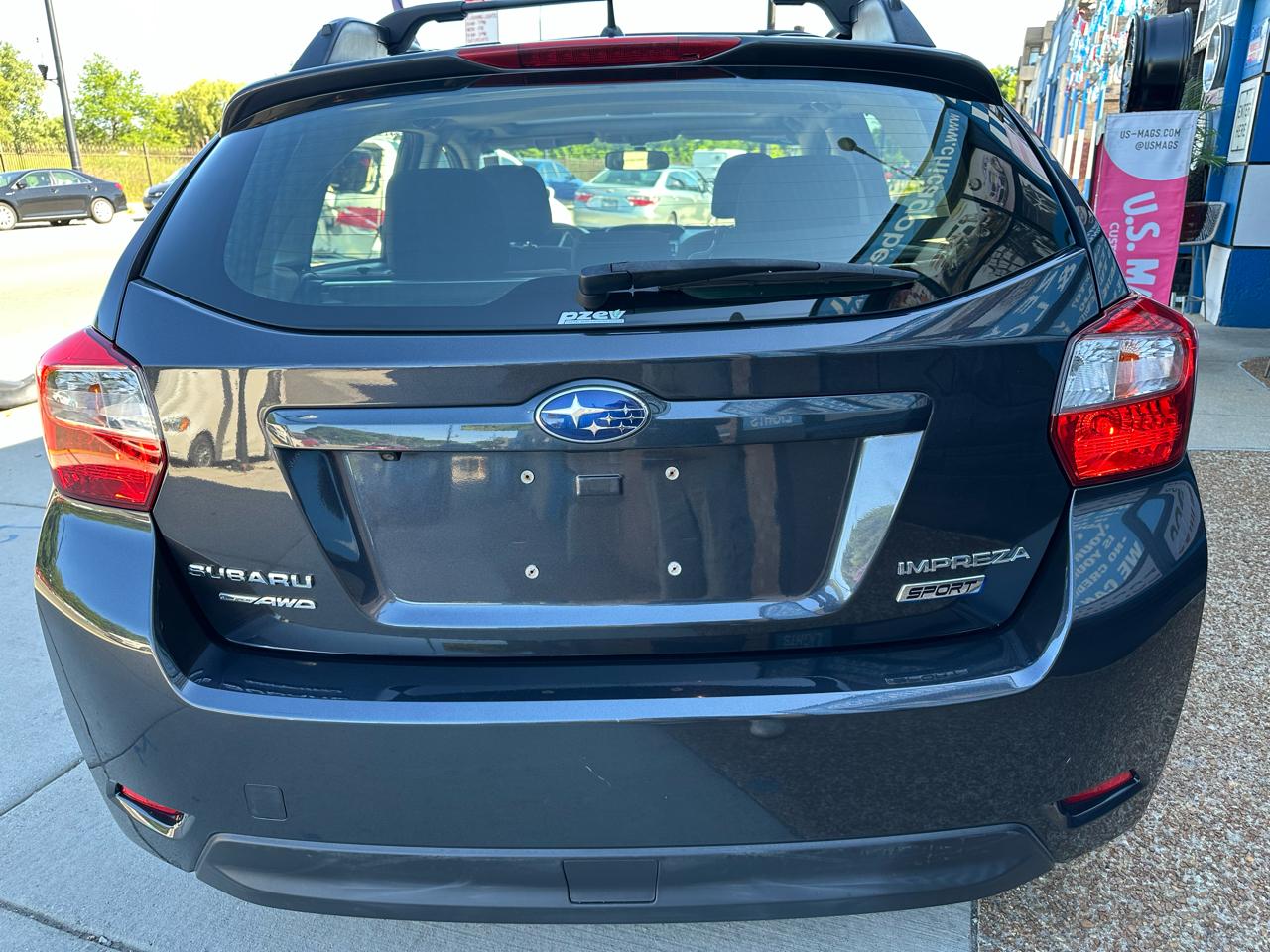 Subaru Impreza 2.0i Sport Premium PZEV CVT 5-Door 2015