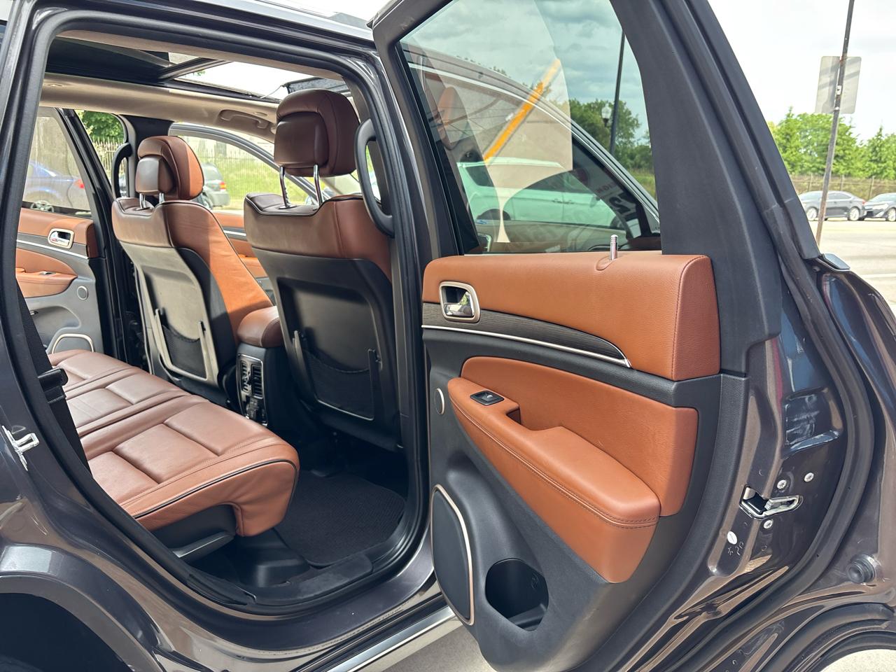 Jeep Grand Cherokee Summit 4WD 2016