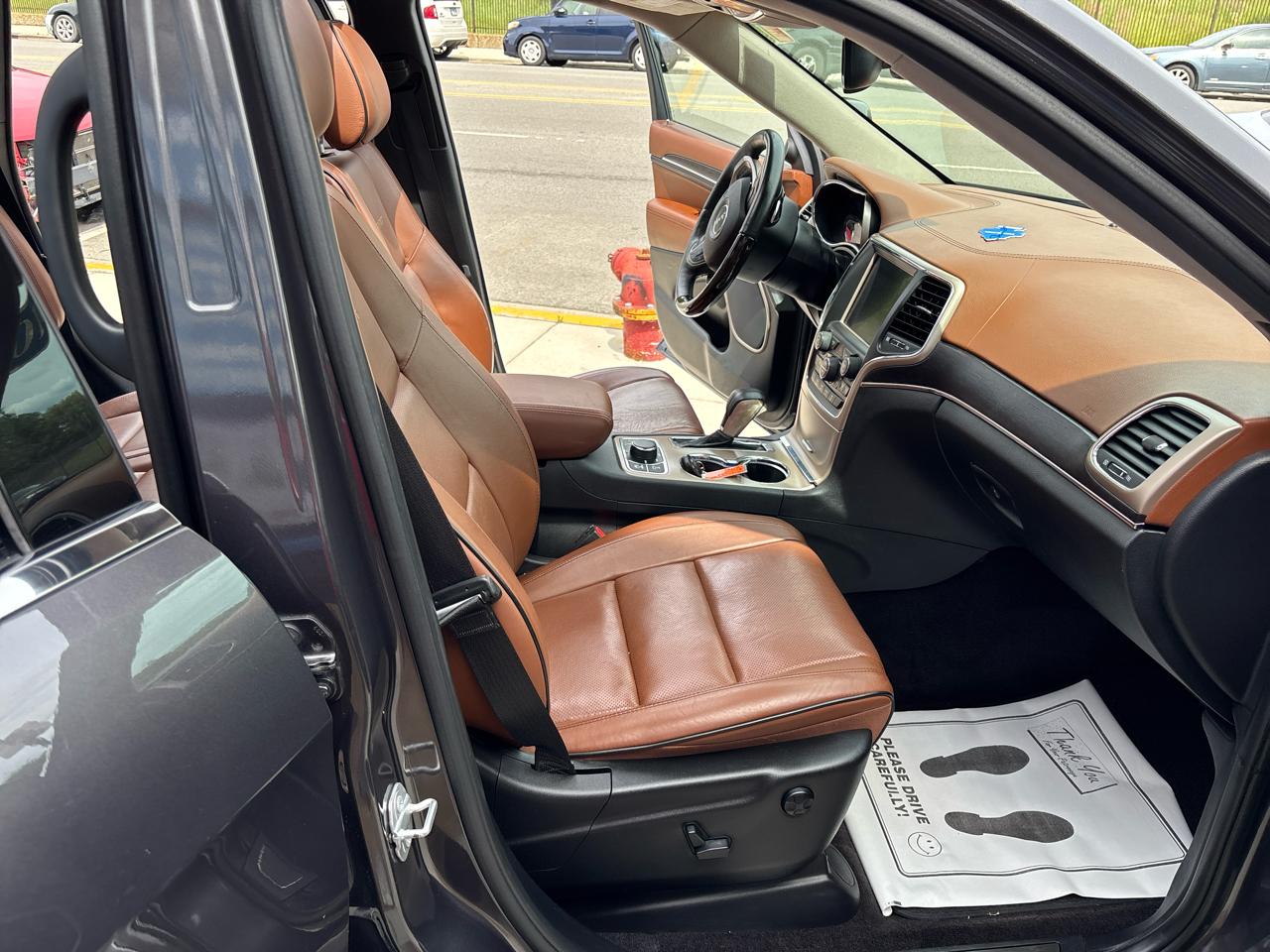 Jeep Grand Cherokee Summit 4WD 2016