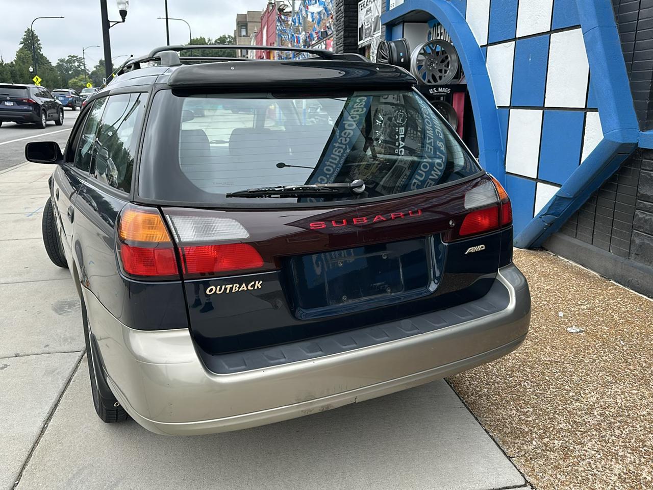 Subaru Outback Wagon w/ All-weather Package 2001