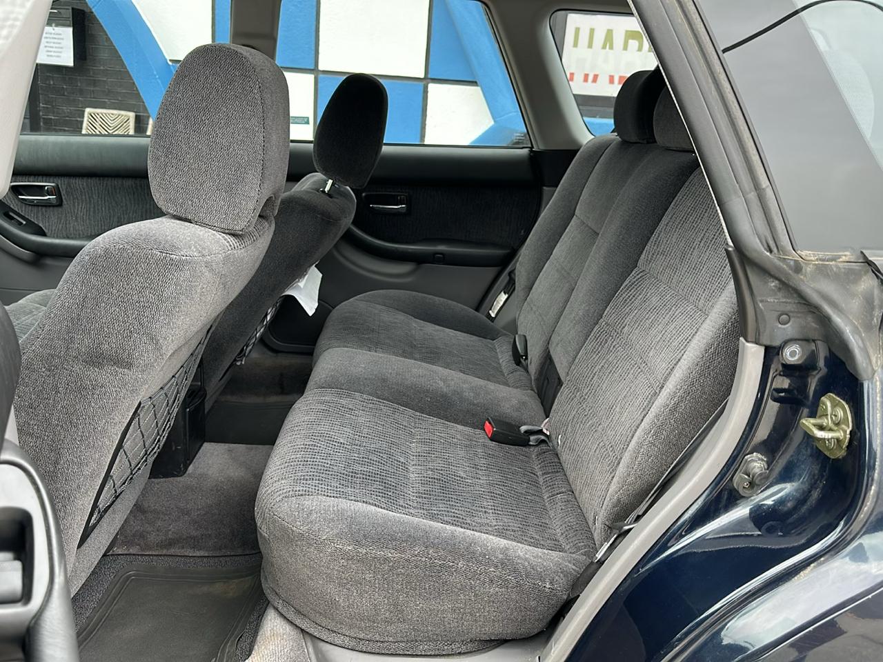 Subaru Outback Wagon w/ All-weather Package 2001