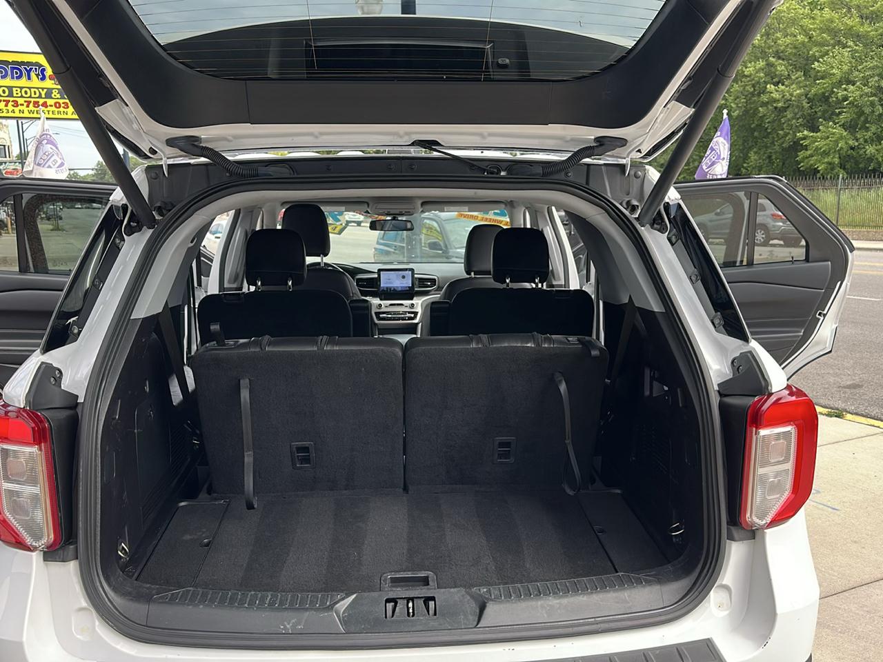Ford Explorer XLT AWD 2021