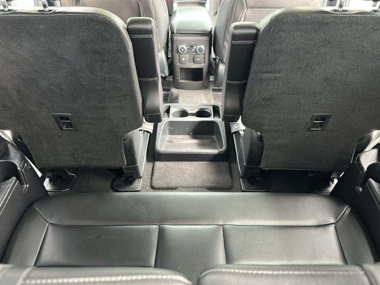 Ford Explorer XLT AWD 2021
