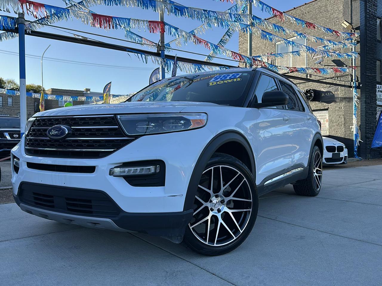 Ford Explorer XLT AWD 2021