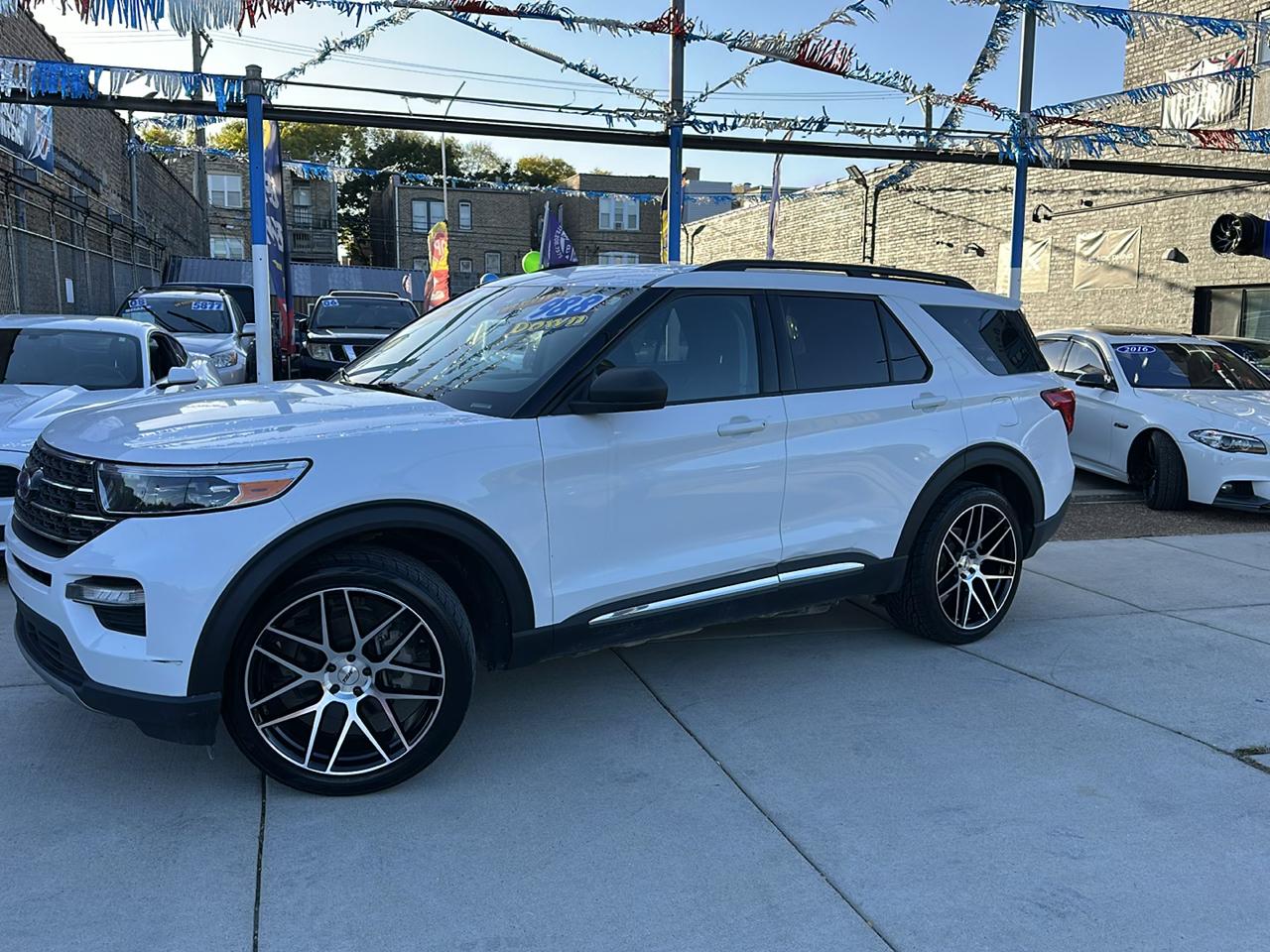 Ford Explorer XLT AWD 2021