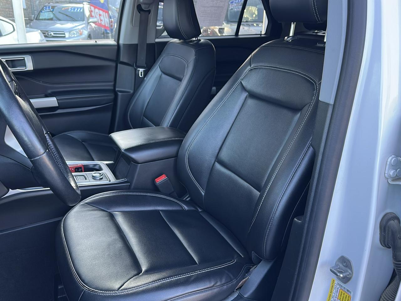 Ford Explorer XLT AWD 2021