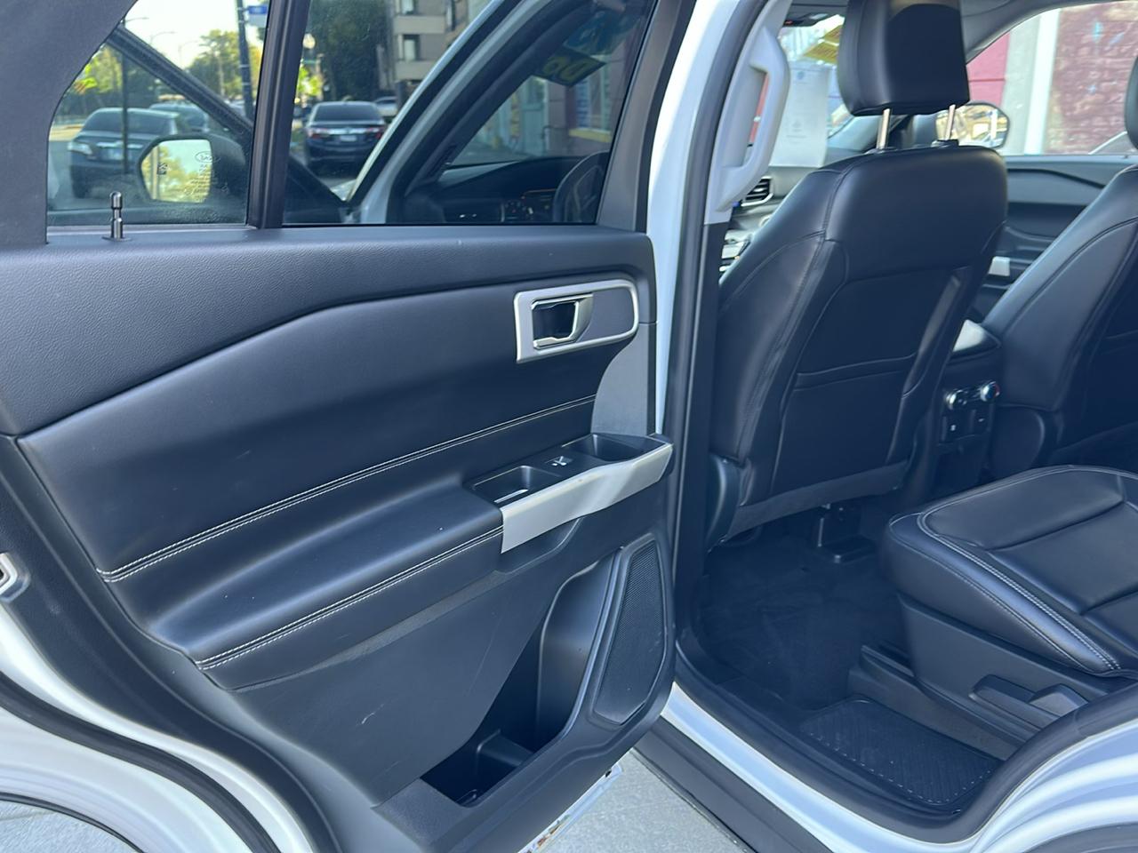 Ford Explorer XLT AWD 2021