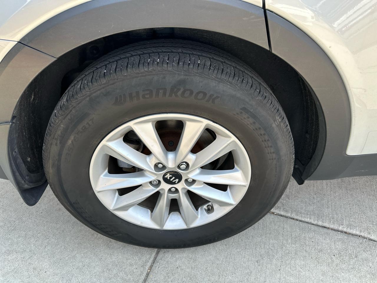 Kia Sorento LX 2WD 2019