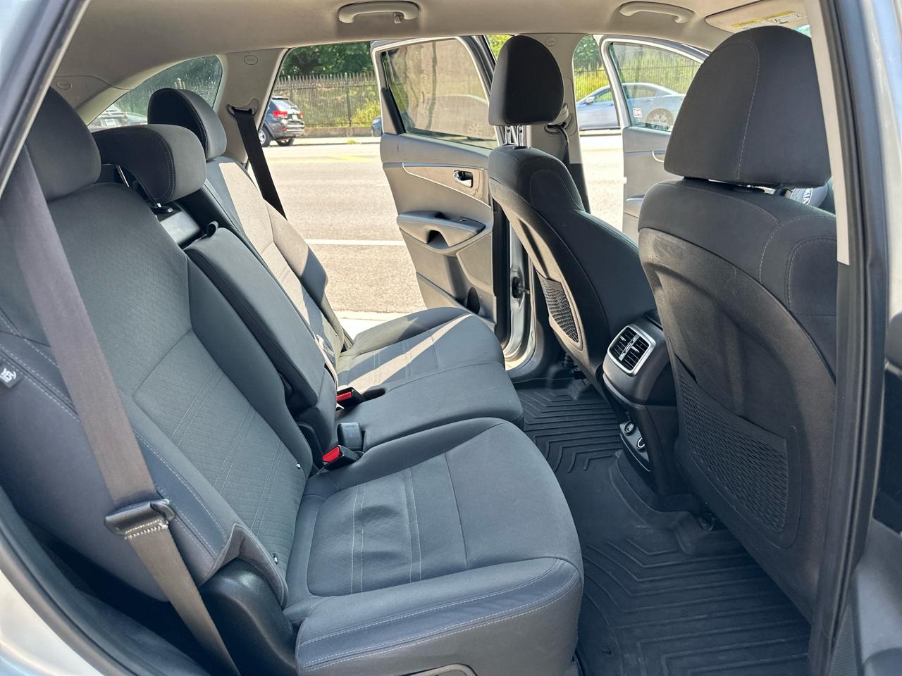 Kia Sorento LX 2WD 2019