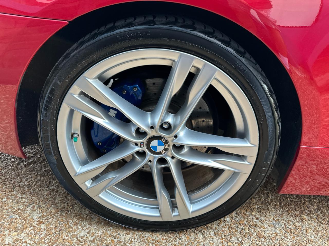 BMW 6-Series 650i Coupe 2012