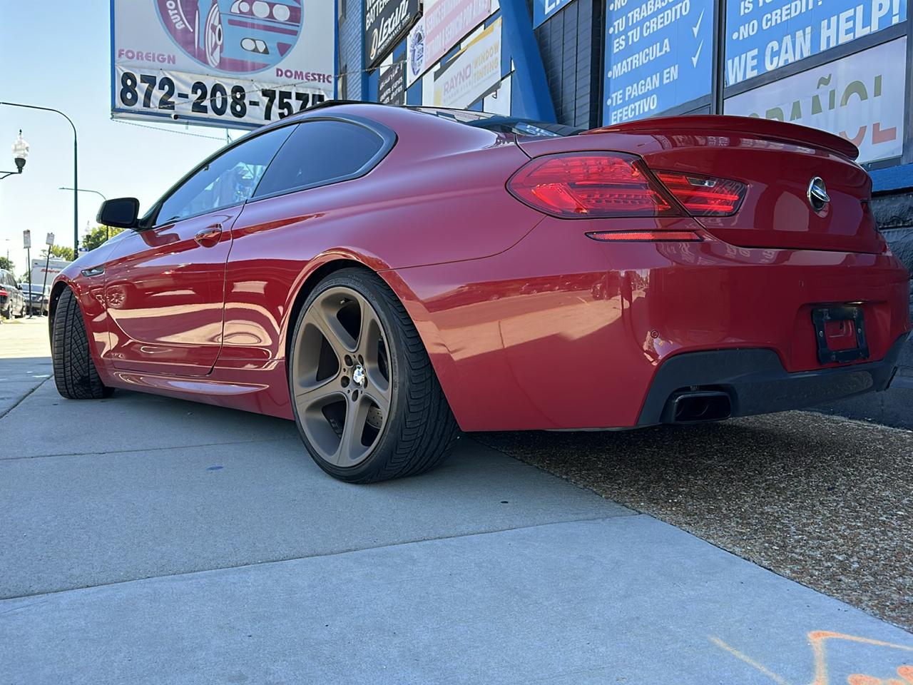 BMW 6-Series 650i Coupe 2012