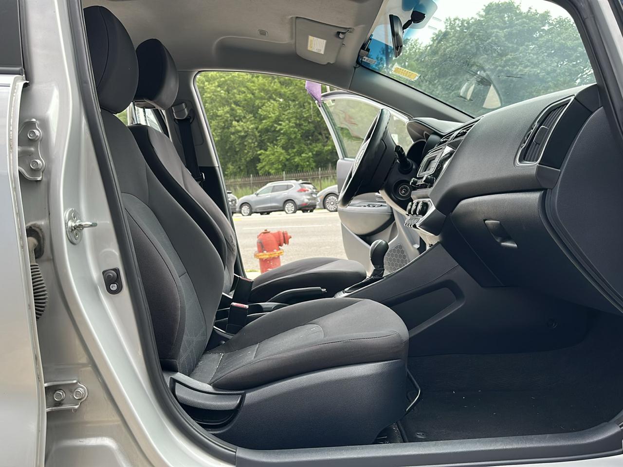 Kia Rio LX 6A 2016