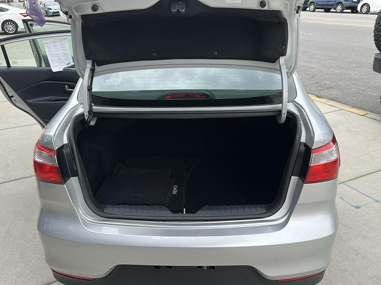 Kia Rio LX 6A 2016