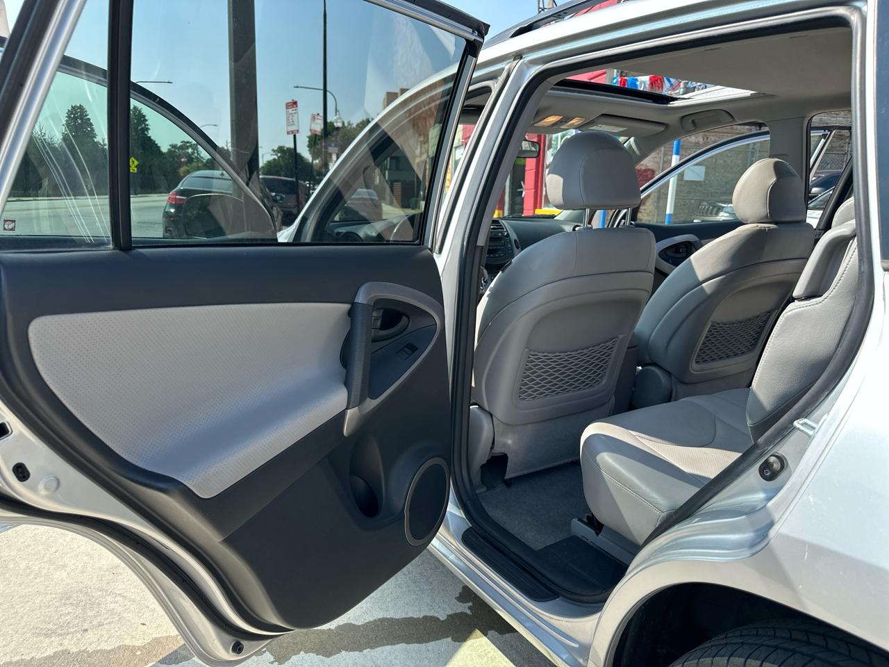 Toyota RAV4 Limited I4 2WD 2008