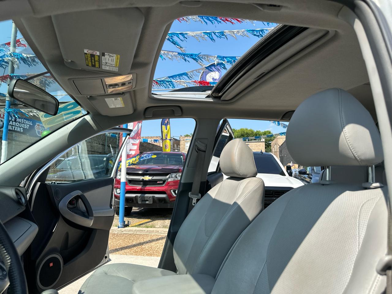 Toyota RAV4 Limited I4 2WD 2008