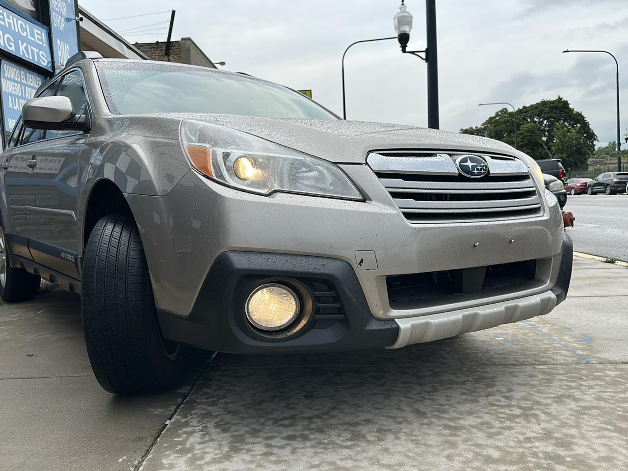 Subaru Outback 2.5i Limited 2014