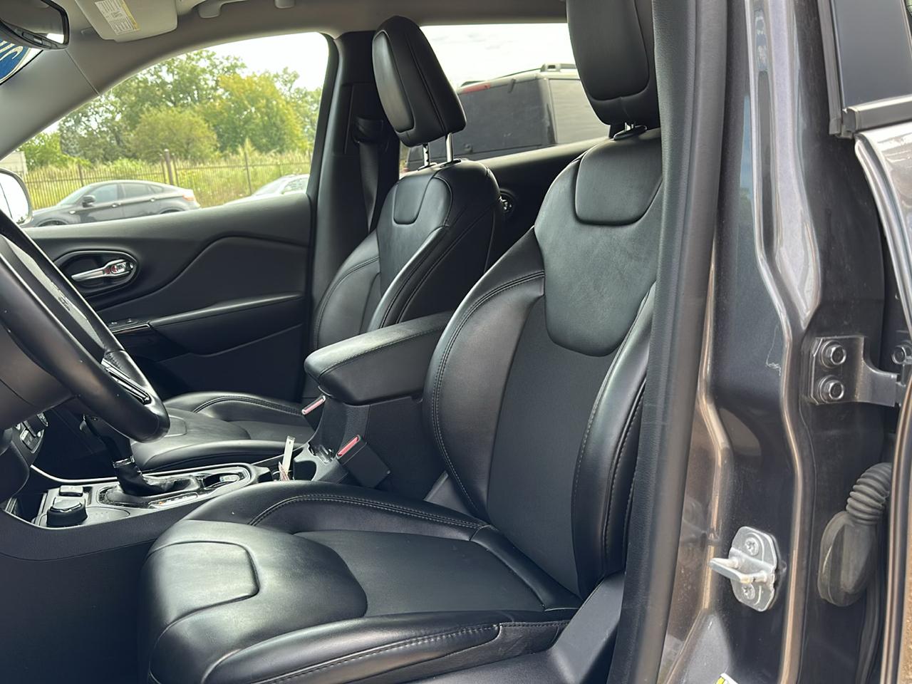 Jeep Cherokee Latitude Plus 4WD 2019