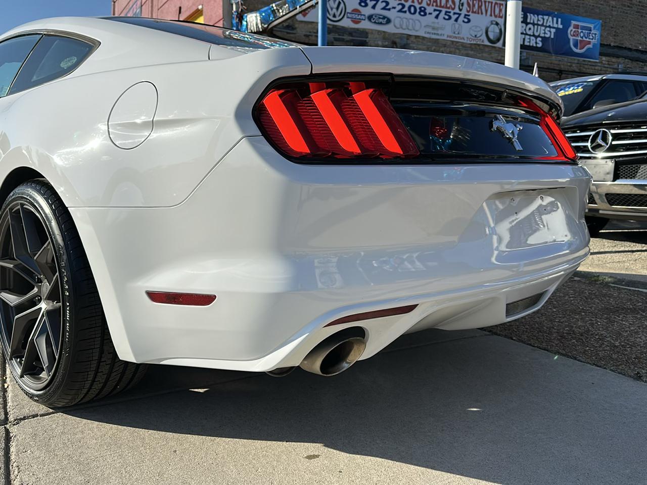Ford Mustang V6 Coupe 2017