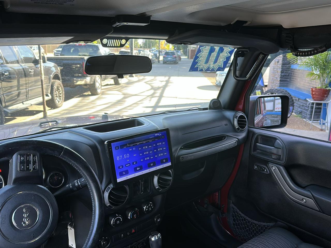 Jeep Wrangler Unlimited Sport 4WD 2011