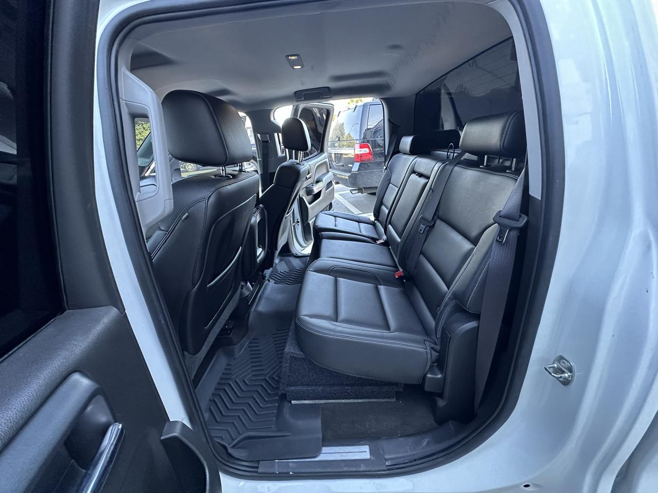 Chevrolet Silverado 1500 LT Crew Cab Long Box 4WD 2015