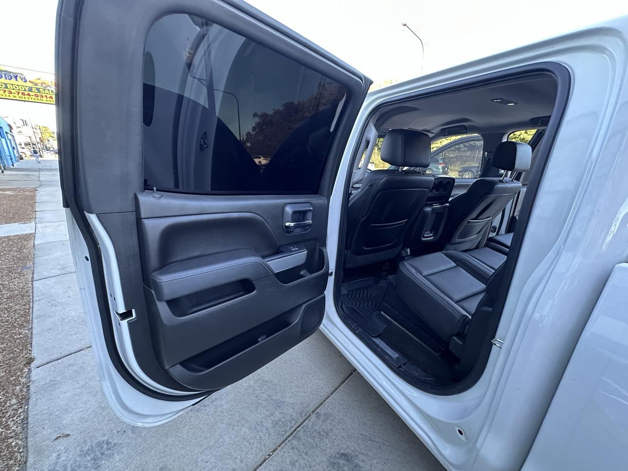 Chevrolet Silverado 1500 LT Crew Cab Long Box 4WD 2015