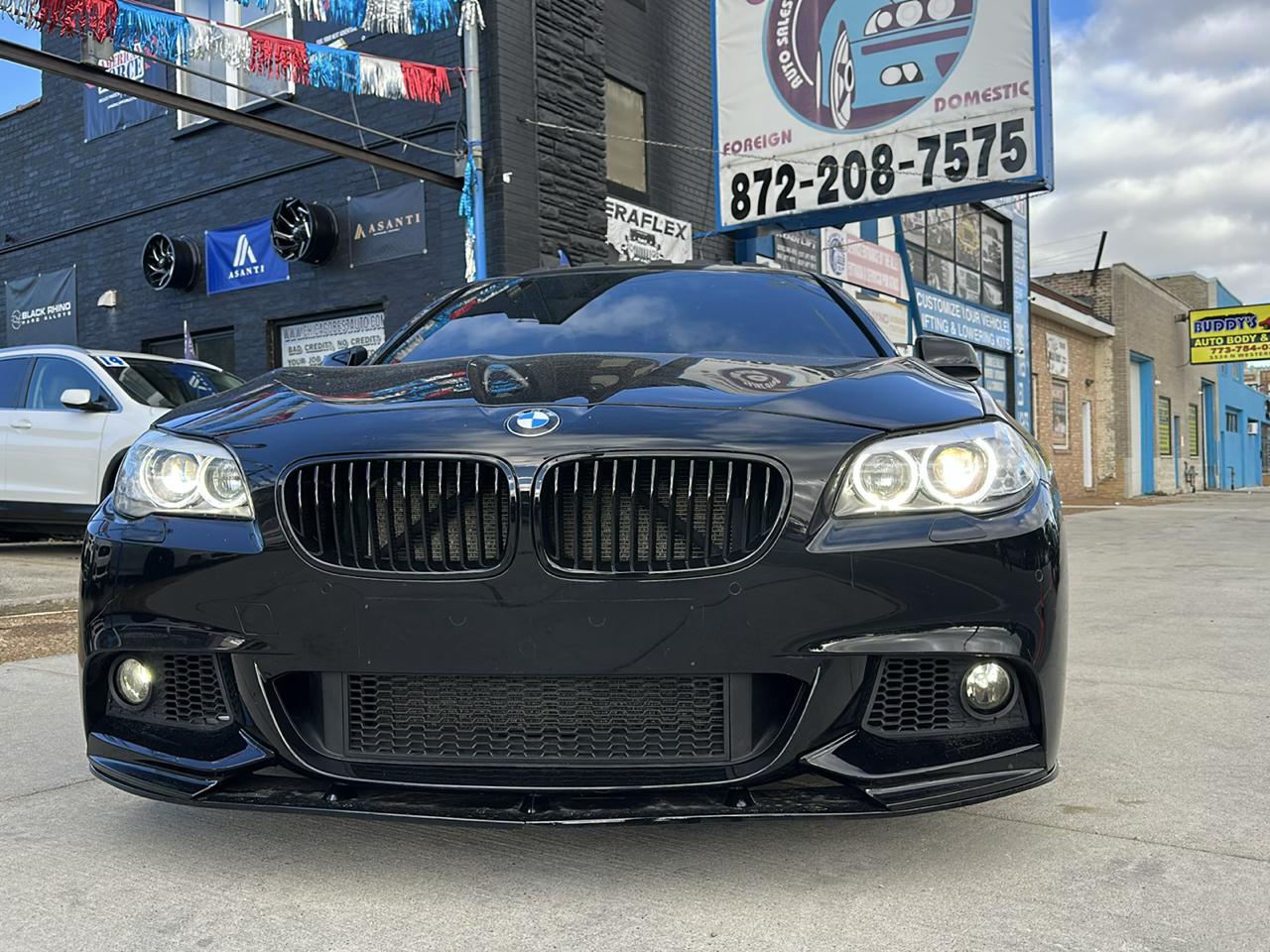 BMW 5-Series 535xi 2011