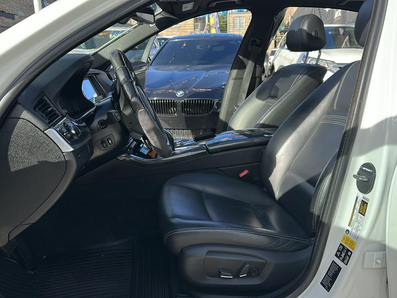 BMW 5-Series 535i xDrive 2016