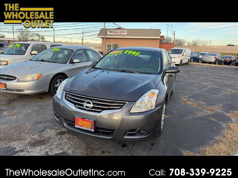 Nissan Altima  2010