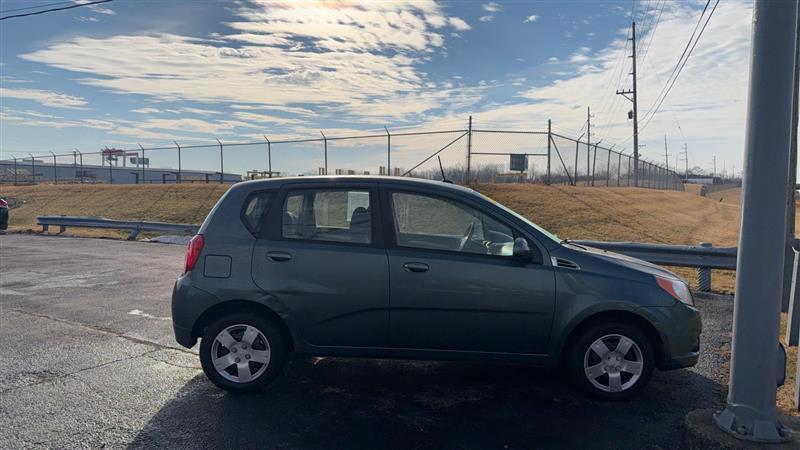 Chevrolet Aveo5  2010