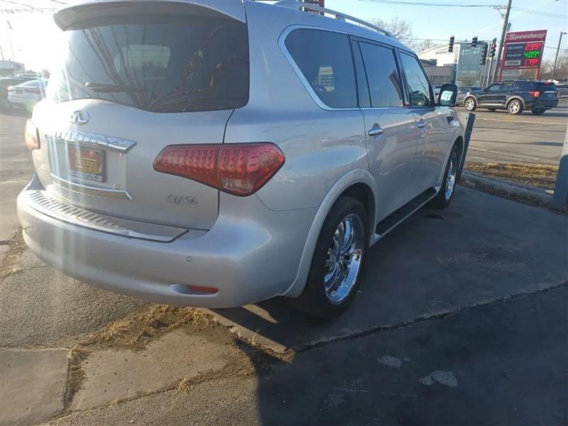 Infiniti QX56  2012