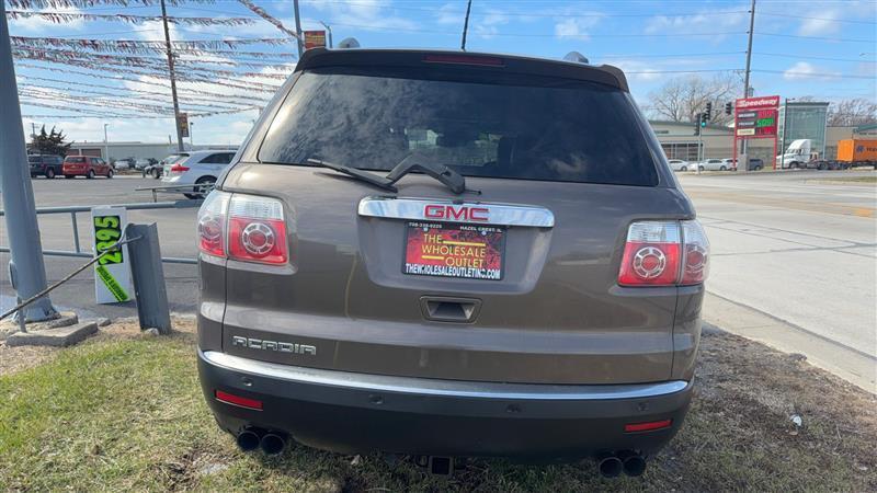 GMC Acadia  2011