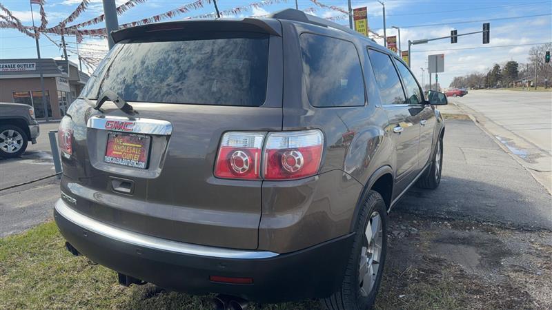 GMC Acadia  2011